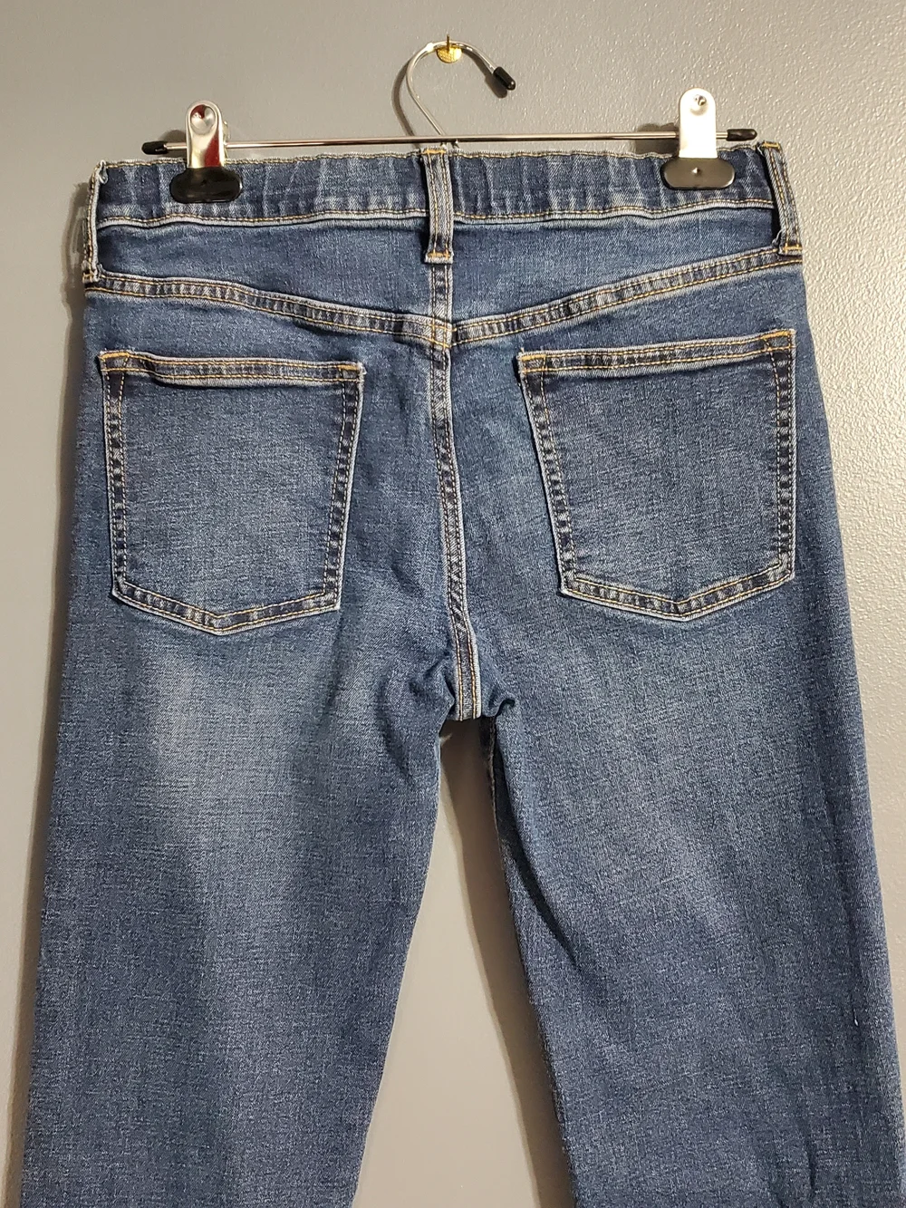 Old Navy Boys Plus Slim Straight Jeans in Distressed Light Blue Husky Size 12